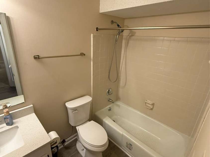 7209 Winery Lane, Charlotte, NC 28227.  MLS# CAR4415145, YatesRealty ID 45245. 