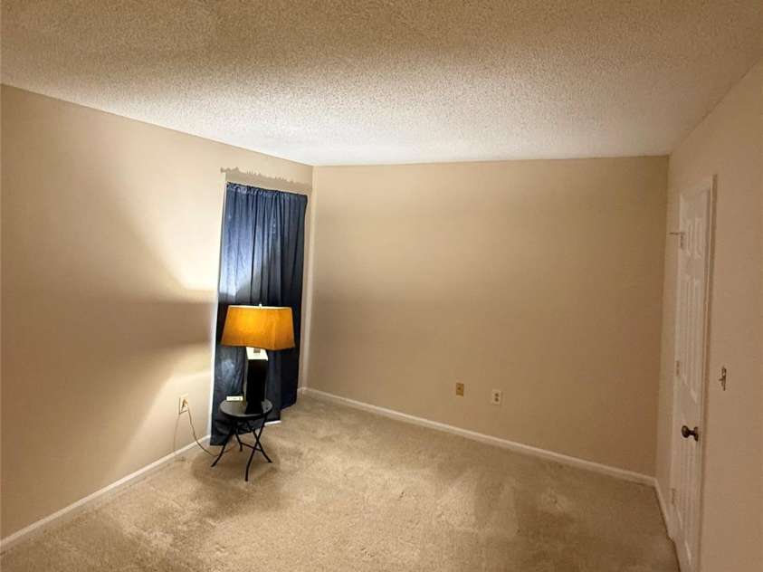 7209 Winery Lane, Charlotte, NC 28227.  MLS# CAR4415145, YatesRealty ID 45245. 