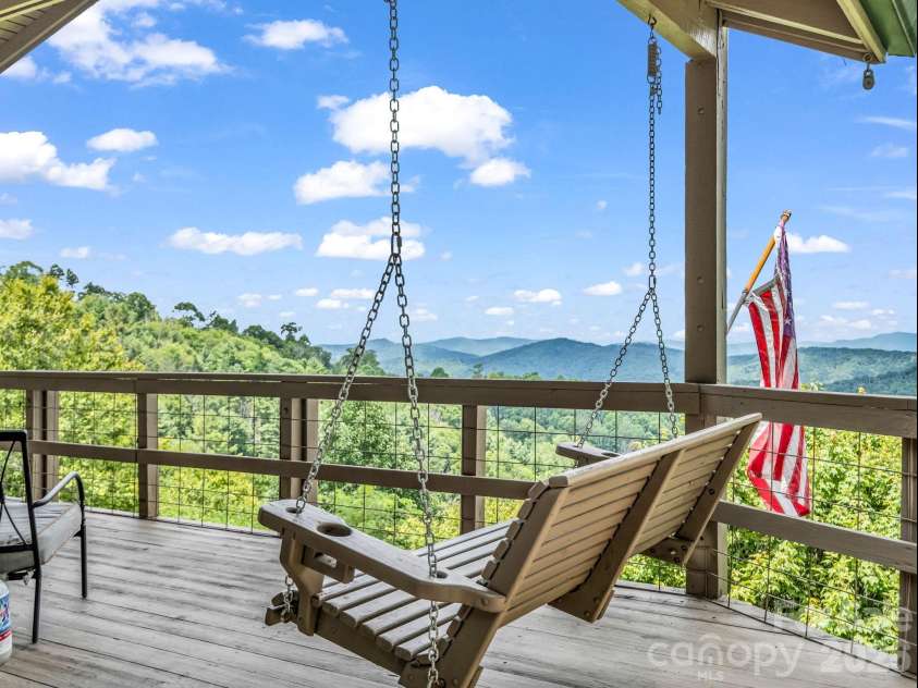 179 Sarvis Lane, Mars Hill, NC 28754.  MLS# CAR4415228, YatesRealty ID 45246. 