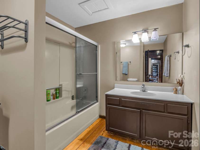 179 Sarvis Lane, Mars Hill, NC 28754.  MLS# CAR4415228, YatesRealty ID 45246. 