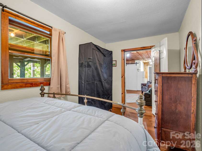 179 Sarvis Lane, Mars Hill, NC 28754.  MLS# CAR4415228, YatesRealty ID 45246. 