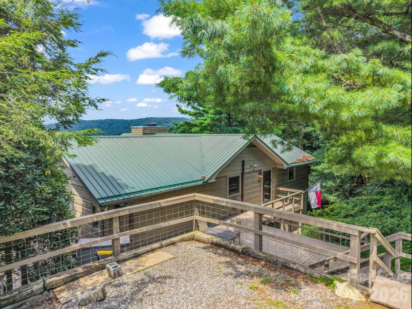 179 Sarvis Lane, Mars Hill, NC 28754.  MLS# CAR4415228, YatesRealty ID 45246. 
