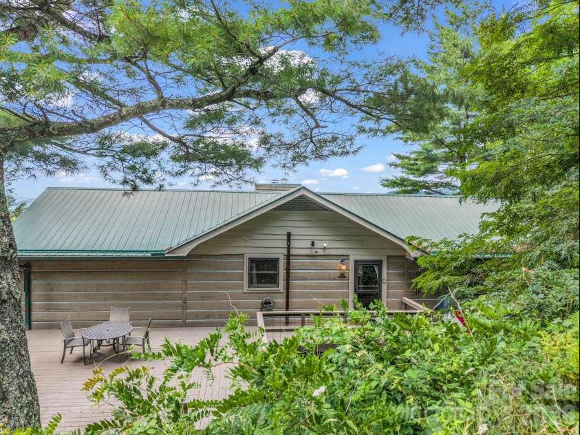 179 Sarvis Lane, Mars Hill, NC 28754.  MLS# CAR4415228, YatesRealty ID 45246. 