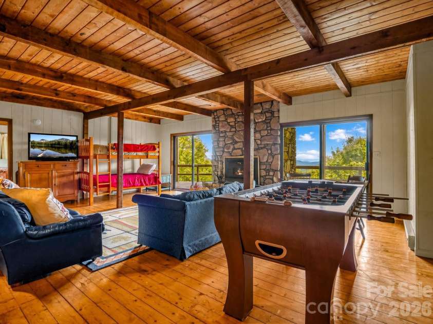 179 Sarvis Lane, Mars Hill, NC 28754.  MLS# CAR4415228, YatesRealty ID 45246. 