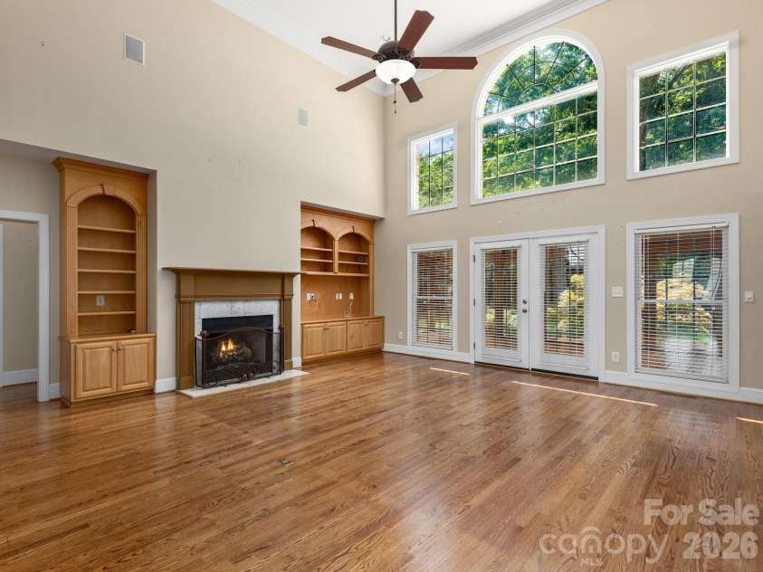 8801 Man Of War Drive, Waxhaw, NC 28173.  MLS# CAR4414942, YatesRealty ID 45247. 