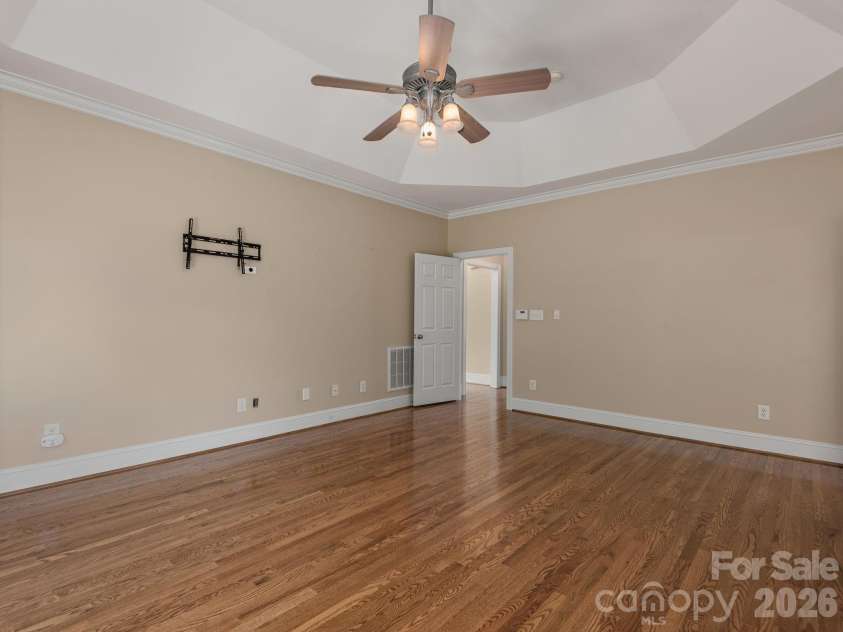 8801 Man Of War Drive, Waxhaw, NC 28173.  MLS# CAR4414942, YatesRealty ID 45247. 