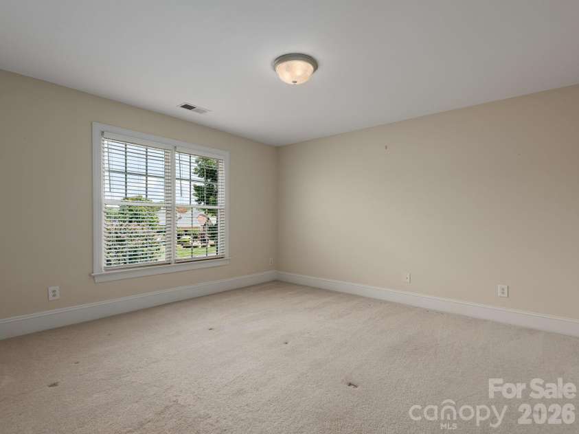 8801 Man Of War Drive, Waxhaw, NC 28173.  MLS# CAR4414942, YatesRealty ID 45247. 