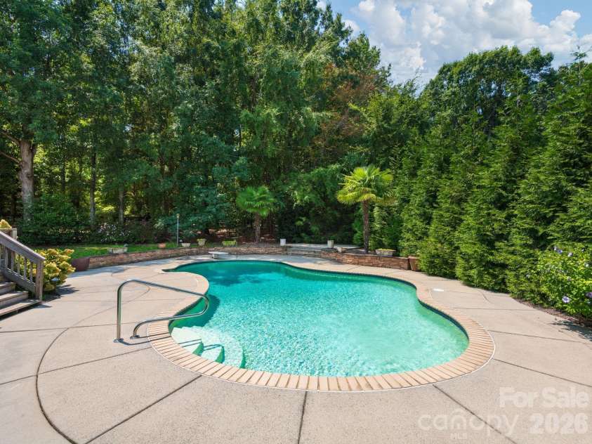 8801 Man Of War Drive, Waxhaw, NC 28173.  MLS# CAR4414942, YatesRealty ID 45247. 