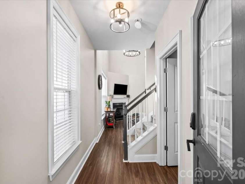 1853 Lela Avenue, Charlotte, NC 28208.  MLS# CAR4414385, YatesRealty ID 45248. 