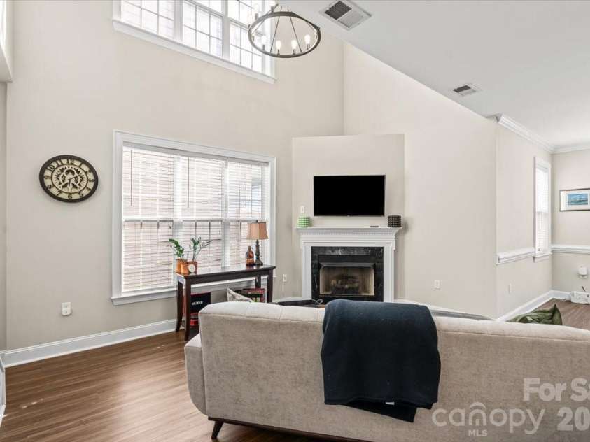 1853 Lela Avenue, Charlotte, NC 28208.  MLS# CAR4414385, YatesRealty ID 45248. 