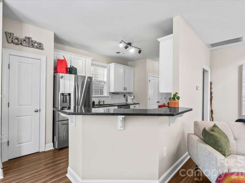 1853 Lela Avenue, Charlotte, NC 28208.  MLS# CAR4414385, YatesRealty ID 45248. 