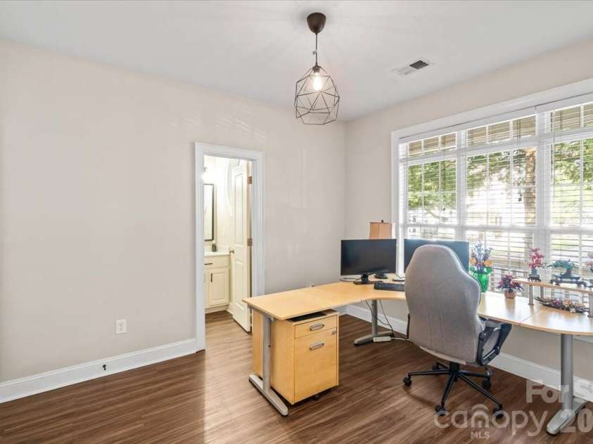 1853 Lela Avenue, Charlotte, NC 28208.  MLS# CAR4414385, YatesRealty ID 45248. 