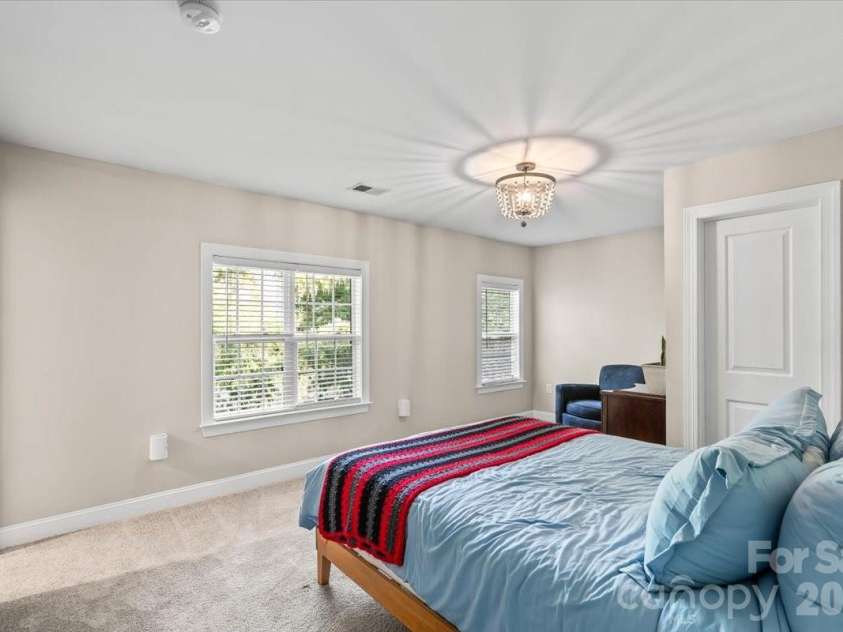 1853 Lela Avenue, Charlotte, NC 28208.  MLS# CAR4414385, YatesRealty ID 45248. 