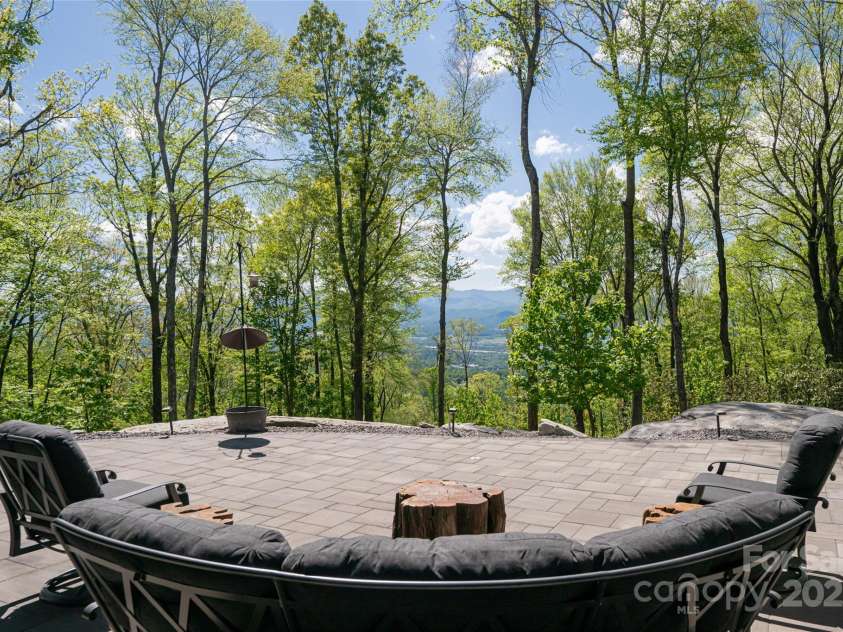 94A Laurel Ledge Way, Fletcher, NC 28732.  MLS# CAR4276300, YatesRealty ID 45248. 