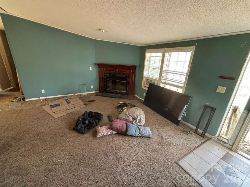 1051 High Meadows Drive, Concord, NC 28025.  MLS# CAR4345534, YatesRealty ID 4525. 