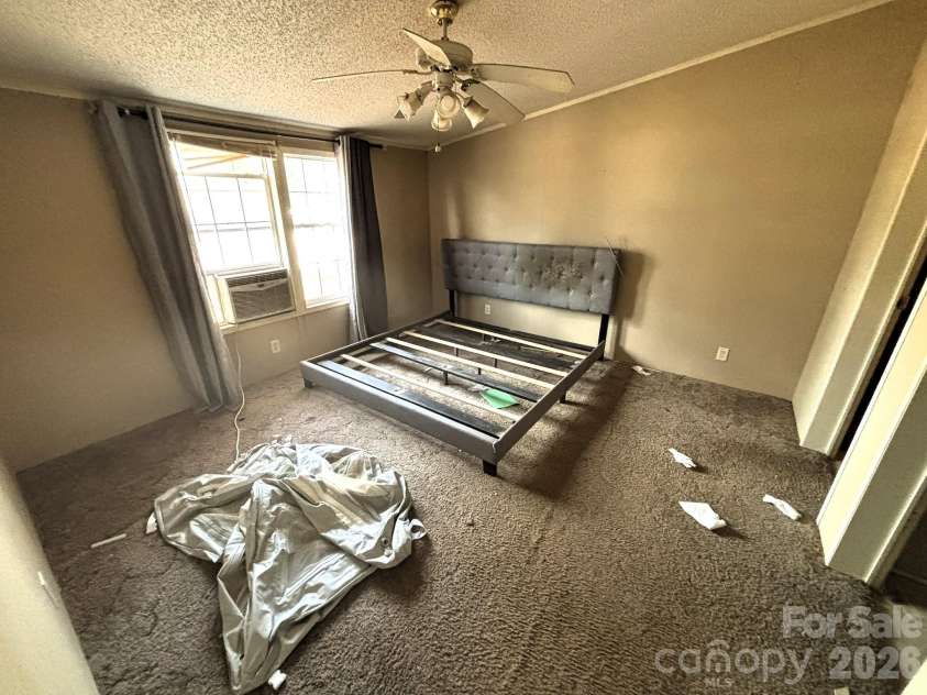 1051 High Meadows Drive, Concord, NC 28025.  MLS# CAR4345534, YatesRealty ID 4525. 