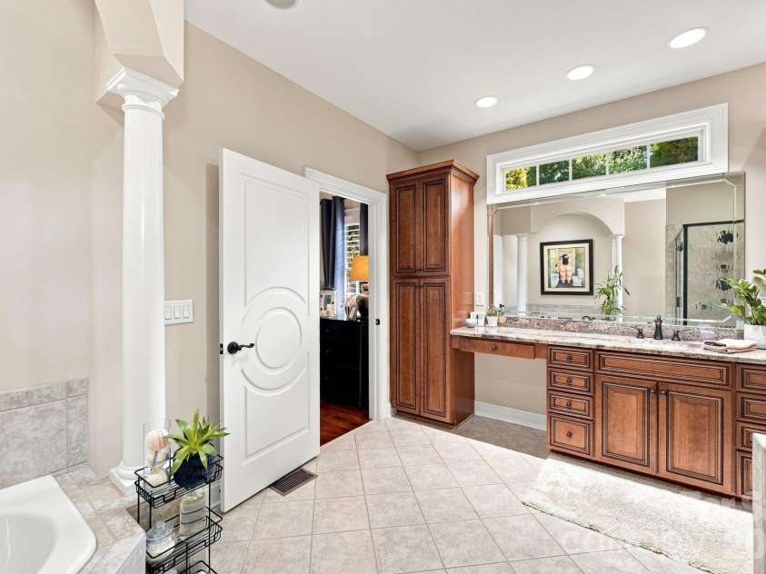 1001 Heritage Acres Drive, Weddington, NC 28104.  MLS# CAR4414833, YatesRealty ID 45250. Primary en suite
