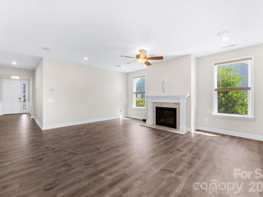 134 Dudley Drive, Fort Mill, SC 29715.  MLS# CAR4414127, YatesRealty ID 45253. 