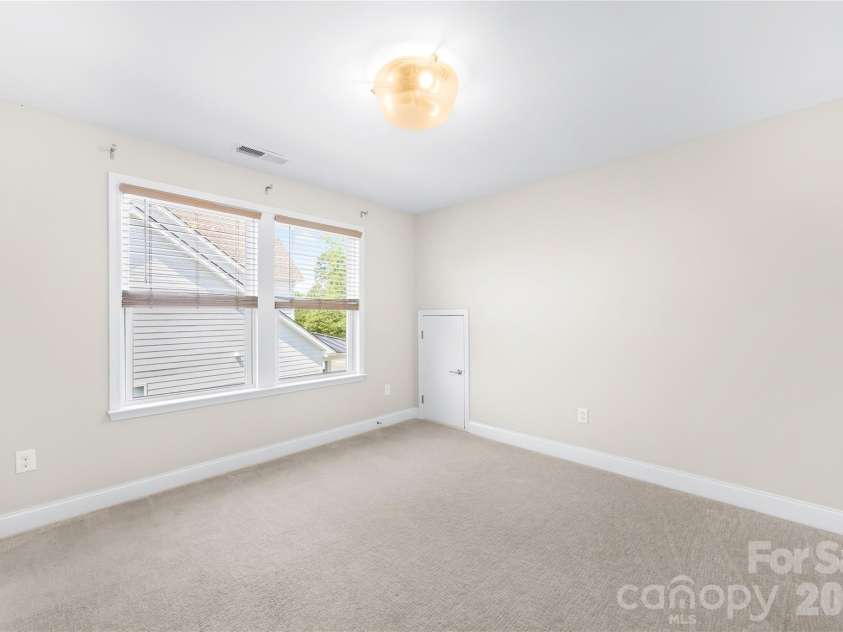 134 Dudley Drive, Fort Mill, SC 29715.  MLS# CAR4414127, YatesRealty ID 45253. 