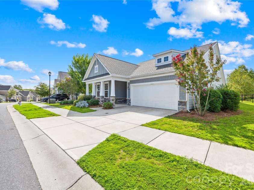 134 Dudley Drive, Fort Mill, SC 29715.  MLS# CAR4414127, YatesRealty ID 45253. 