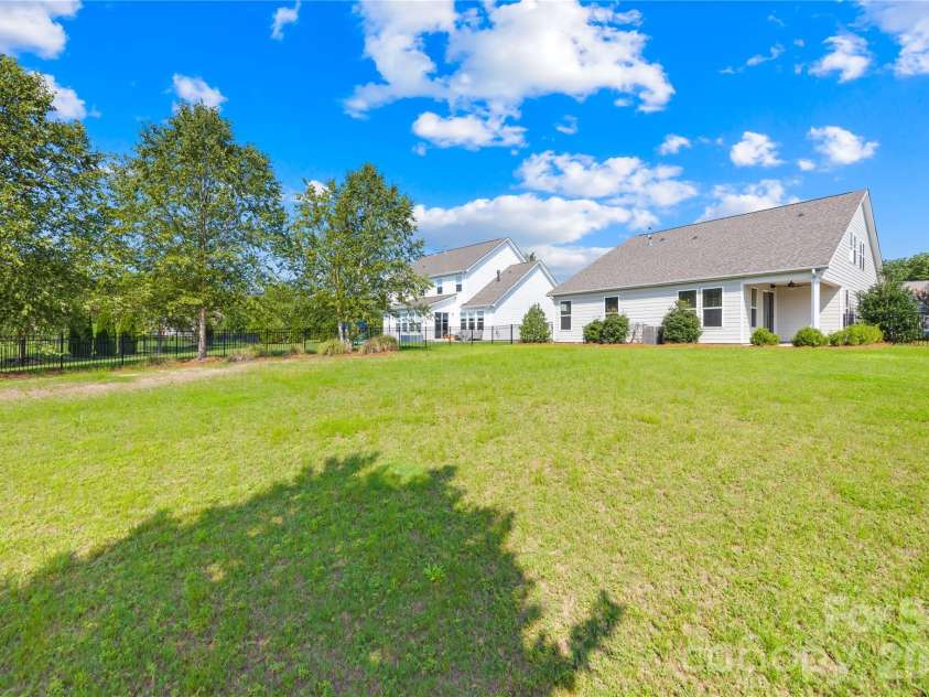 134 Dudley Drive, Fort Mill, SC 29715.  MLS# CAR4414127, YatesRealty ID 45253. 
