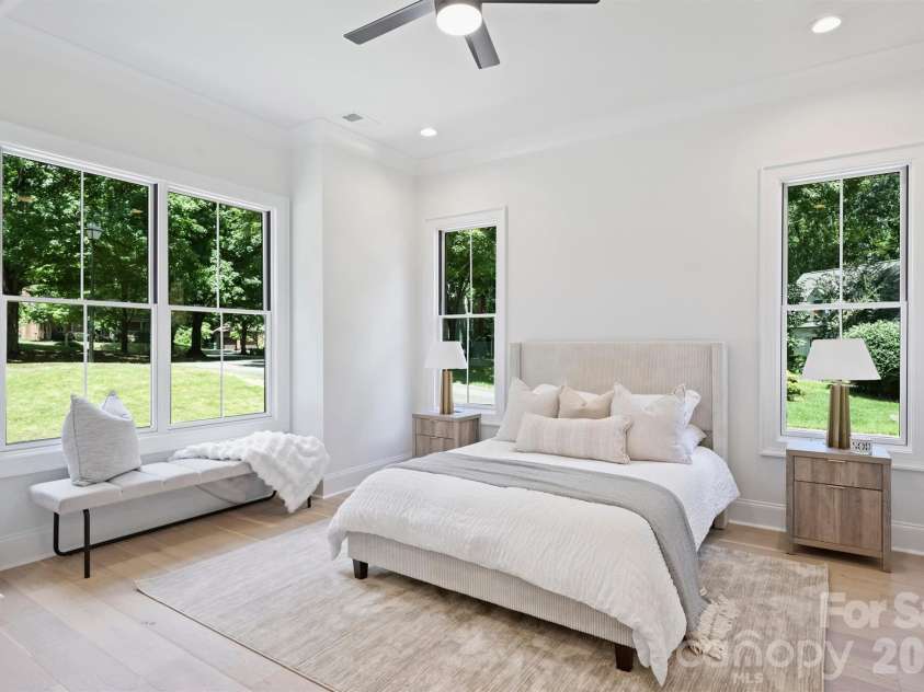 2409 Brandermill Place, Charlotte, NC 28226.  MLS# CAR4412996, YatesRealty ID 45258. 