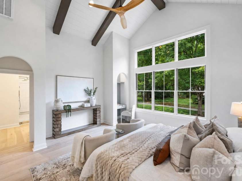 2409 Brandermill Place, Charlotte, NC 28226.  MLS# CAR4412996, YatesRealty ID 45258. 
