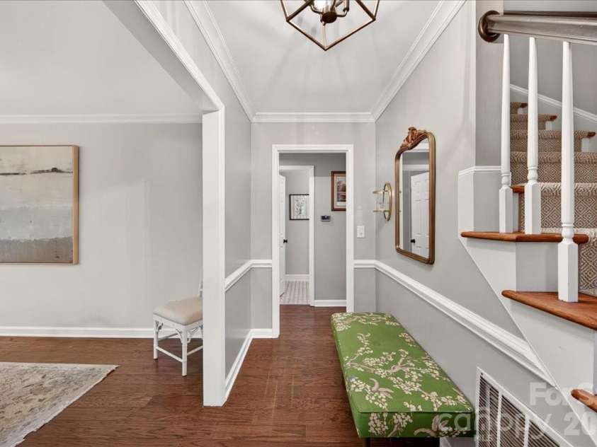 401 Kingsley Drive, Charlotte, NC 28270.  MLS# CAR4412332, YatesRealty ID 45259. 
