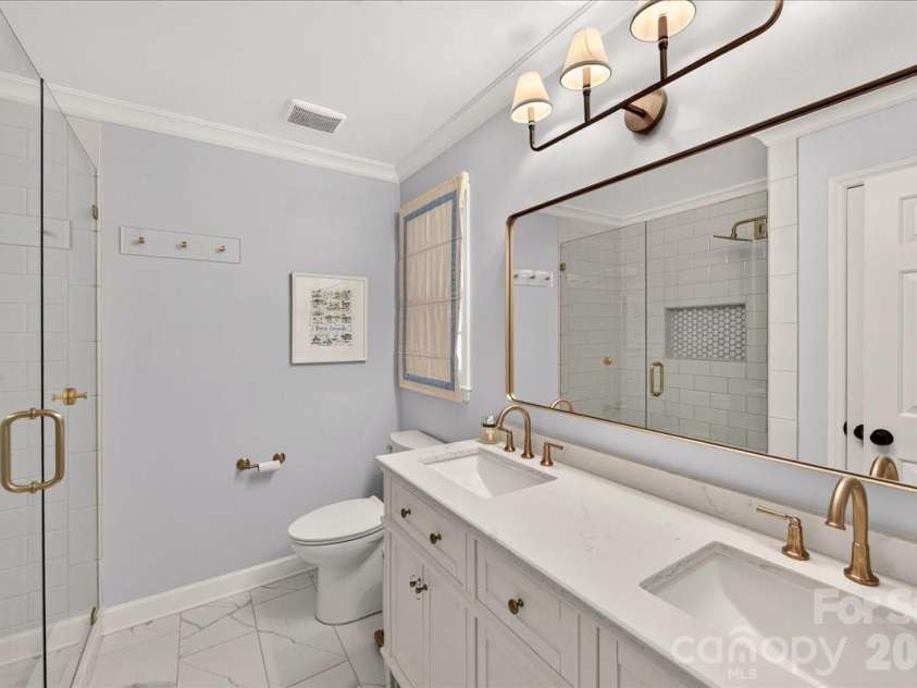 401 Kingsley Drive, Charlotte, NC 28270.  MLS# CAR4412332, YatesRealty ID 45259. 