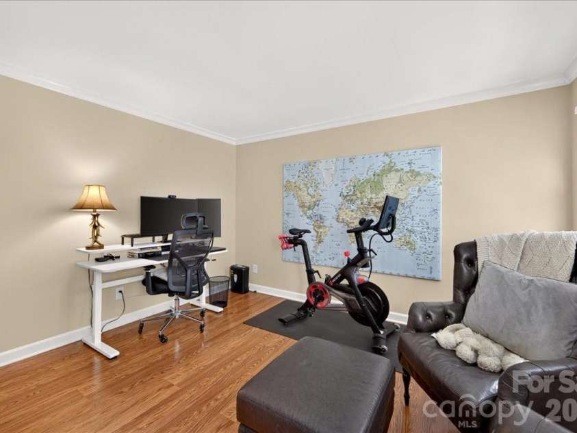 401 Kingsley Drive, Charlotte, NC 28270.  MLS# CAR4412332, YatesRealty ID 45259. 
