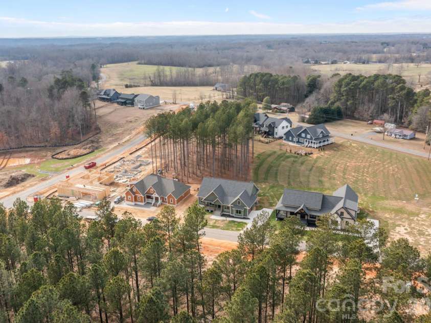 116 Taylors Garden Way, Statesville, NC 28625.  MLS# CAR4341025, YatesRealty ID 4526. 
