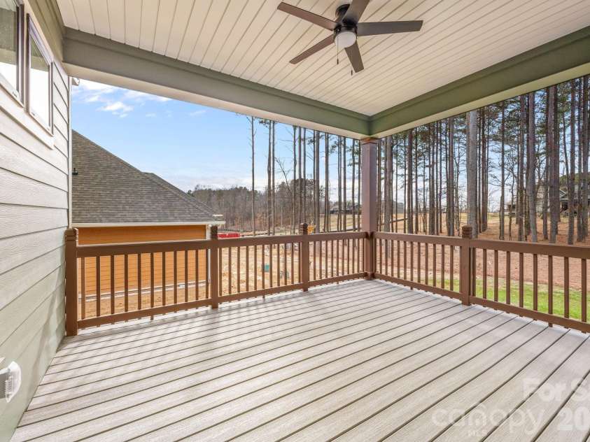 116 Taylors Garden Way, Statesville, NC 28625.  MLS# CAR4341025, YatesRealty ID 4526. 