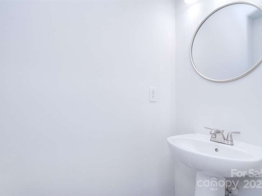 12914 Mosby Lane, Charlotte, NC 28273.  MLS# CAR4142128, YatesRealty ID 4526. 