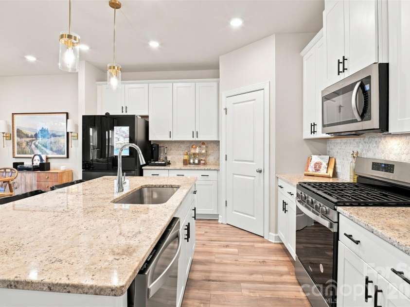 1047 Clementine Road, Monroe, NC 28110.  MLS# CAR4413229, YatesRealty ID 45260. 