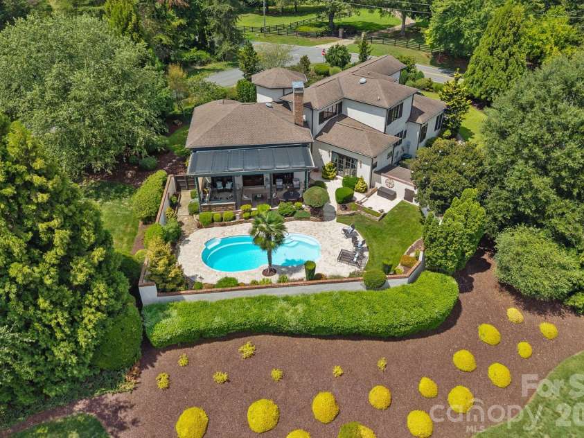 1807 Charden Road, Davidson, NC 28036.  MLS# CAR4410919, YatesRealty ID 45262. 1807 Charden Road, Davidson, NC