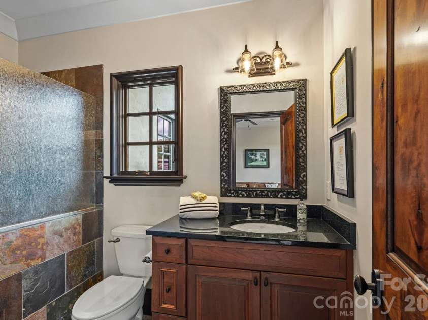 1807 Charden Road, Davidson, NC 28036.  MLS# CAR4410919, YatesRealty ID 45262. Ensuite bath on the second floor.