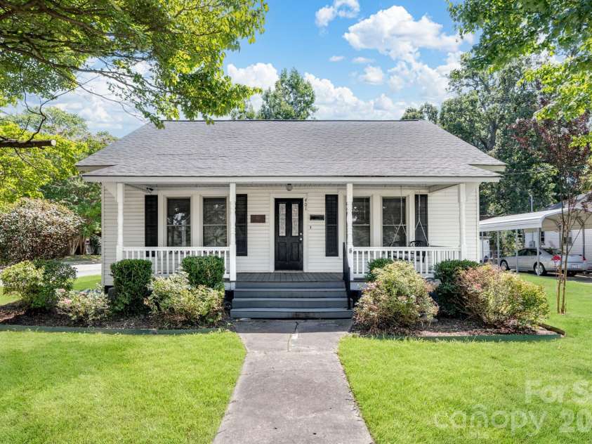 401 Ridge Avenue, Kannapolis, NC 28083.  MLS# CAR4409962, YatesRealty ID 45265. 