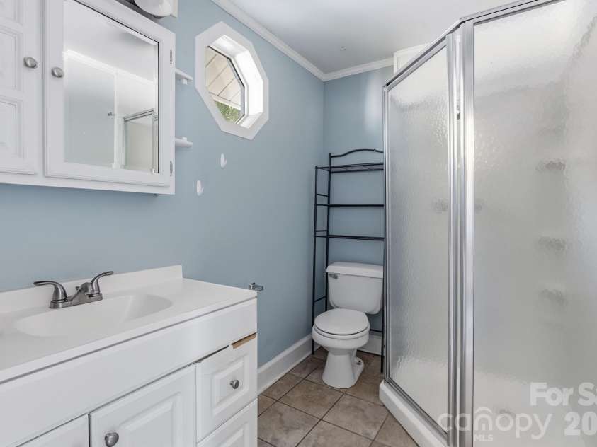 401 Ridge Avenue, Kannapolis, NC 28083.  MLS# CAR4409962, YatesRealty ID 45265. 