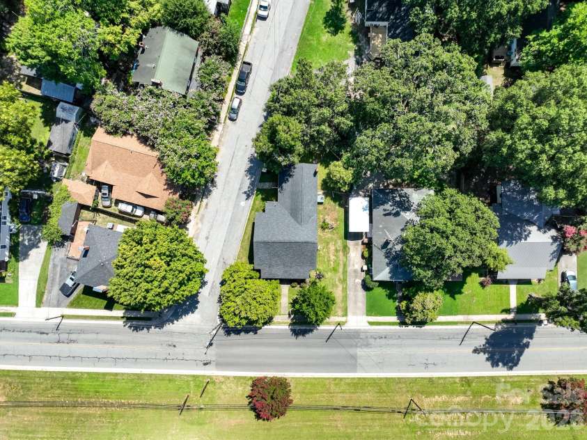 401 Ridge Avenue, Kannapolis, NC 28083.  MLS# CAR4409962, YatesRealty ID 45265. 