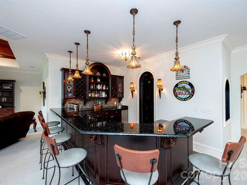14905 Mcleary Circle, Charlotte, NC 28277.  MLS# CAR4410843, YatesRealty ID 45266. 