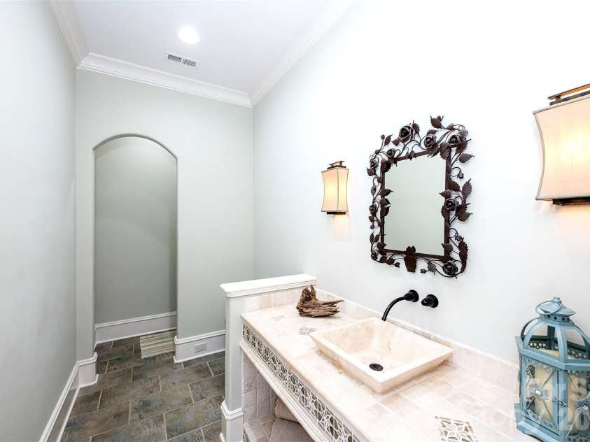 14905 Mcleary Circle, Charlotte, NC 28277.  MLS# CAR4410843, YatesRealty ID 45266. 