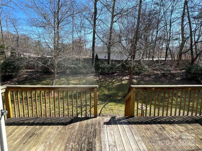 104 Johnsbury Drive, Stanley, NC 28164.  MLS# CAR4232995, YatesRealty ID 4527. 