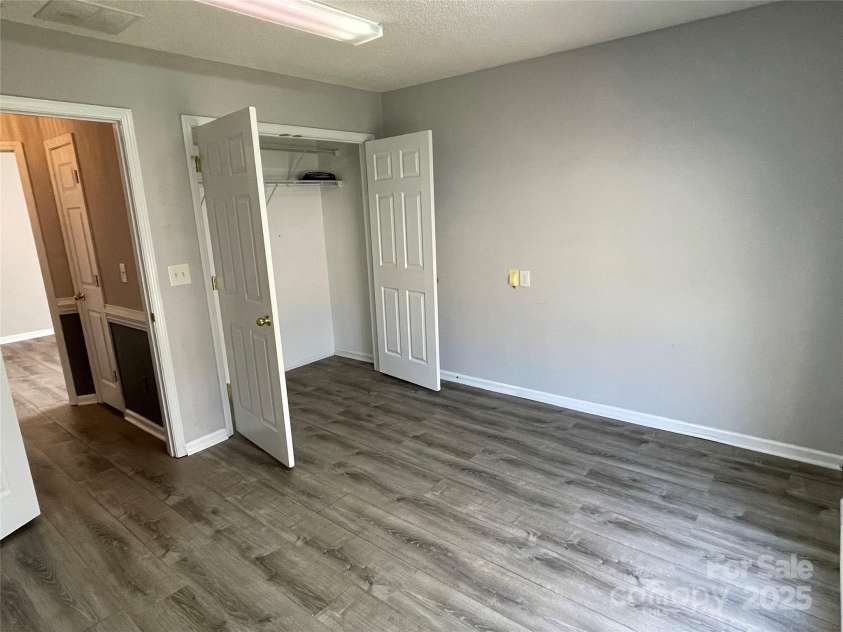 104 Johnsbury Drive, Stanley, NC 28164.  MLS# CAR4232995, YatesRealty ID 4527. 