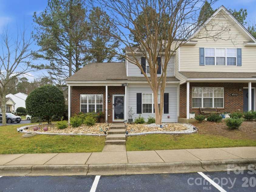 8376 Rudolph Road, Charlotte, NC 28216.  MLS# CAR4335074, YatesRealty ID 4527. 