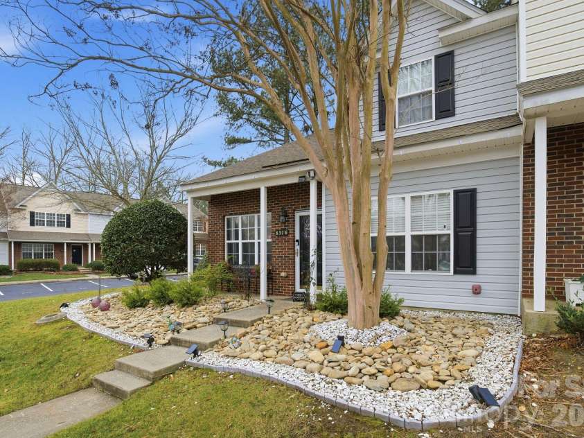 8376 Rudolph Road, Charlotte, NC 28216.  MLS# CAR4335074, YatesRealty ID 4527. 