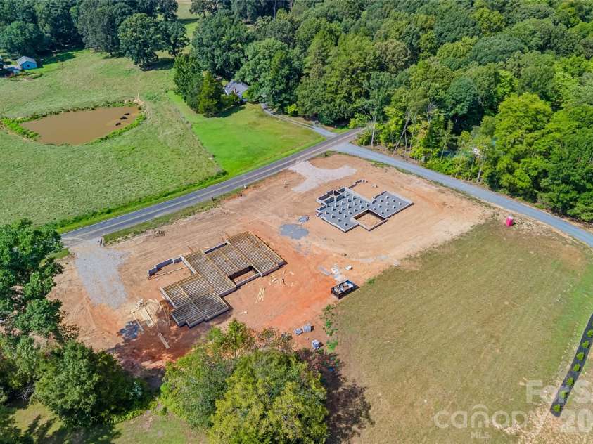 5319 Old Highway Road, Waxhaw, NC 28173.  MLS# CAR4401194, YatesRealty ID 45271. 