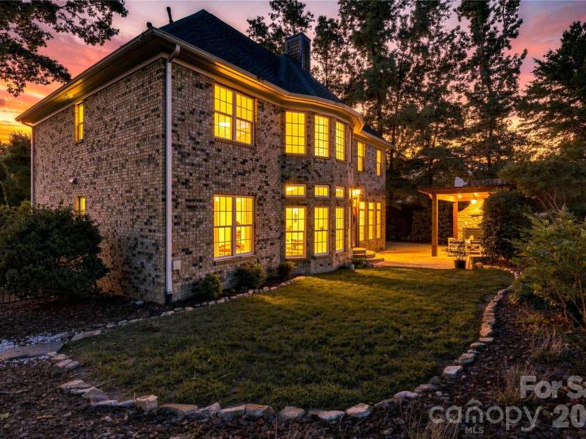 7768 Burning Ridge Drive, Stanley, NC 28164.  MLS# CAR4411753, YatesRealty ID 45272. 