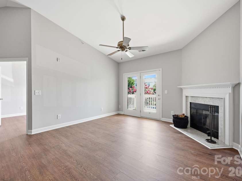 16648 Amberside Road, Cornelius, NC 28031.  MLS# CAR4414323, YatesRealty ID 45276. 