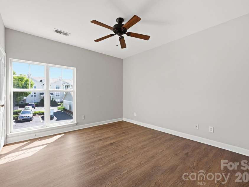 16648 Amberside Road, Cornelius, NC 28031.  MLS# CAR4414323, YatesRealty ID 45276. 