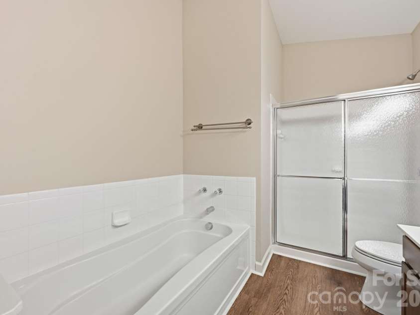 16648 Amberside Road, Cornelius, NC 28031.  MLS# CAR4414323, YatesRealty ID 45276. 